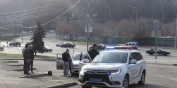 Нетверезий водій у столиці намагався дати хабаря поліцейським: чоловіку світить до 4 років тюрьми