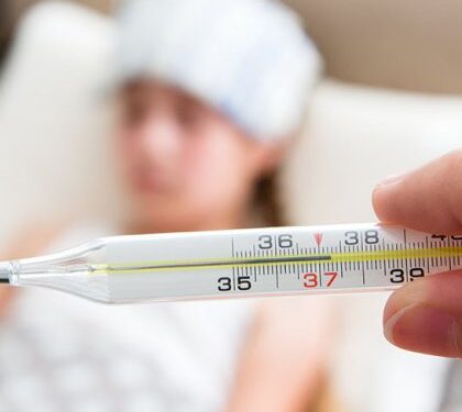 “Одна дитина прийшла до школи хвора, і починається, як вервечка”: яка ситуація з грипом у Львові