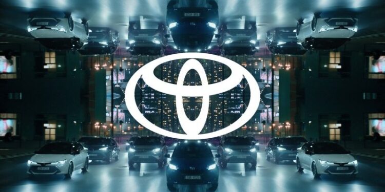 Перший Toyota Land Cruiser за 25 000 євро буде побудований на платформі Hilux — АВТО