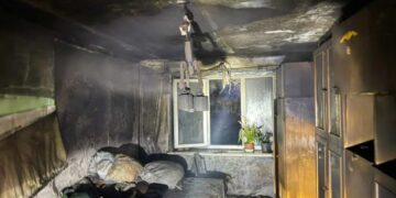 Пожежа у Кременці 12 лютого – горіла багатоповерхівка, ДСНС проводила евакуацію