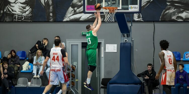 Рівне дотиснув Запоріжжя в Дніпрі: фотогалерея – Федерація баскетболу України