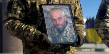 Рівне провело в останню земну дорогу воїна Андрія Тхорука