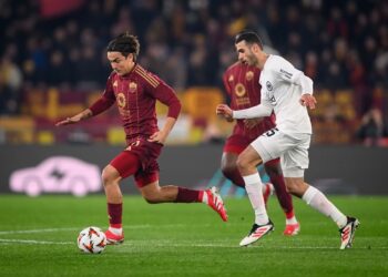 «Рома» дома обыграла «Айнтрахт» и прошла в плей-офф Лиги Европы