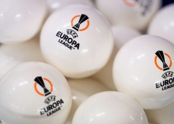 Стали известны имена соперников 1/8 финала Лиги Европы. С кем сыграет Довбик и его команда?