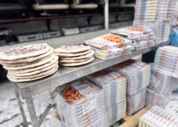 У центрі Умані всім охочим роздавали піцу