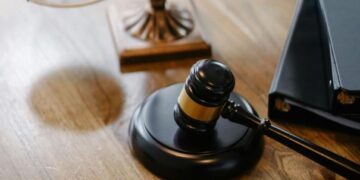 У Львові сутенеру пом’якшили вирок і зобов’язали передати заставу Нацгвардії