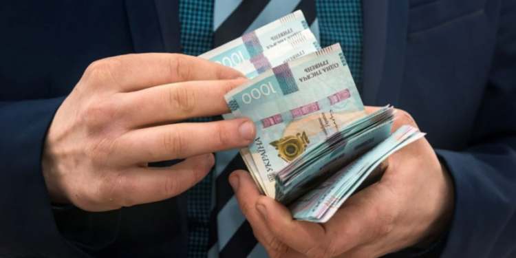 Українці задекларували доходів на 16 мільярдів гривень у січні – Экономика