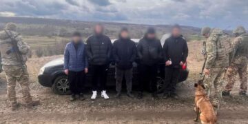 Водія з Миколаївщини та пасажирів затримали за спробу нелегального перетину кордону :: Інтент :: Суспільно-політичне видання:: Регіональна мережа якісної журналістики