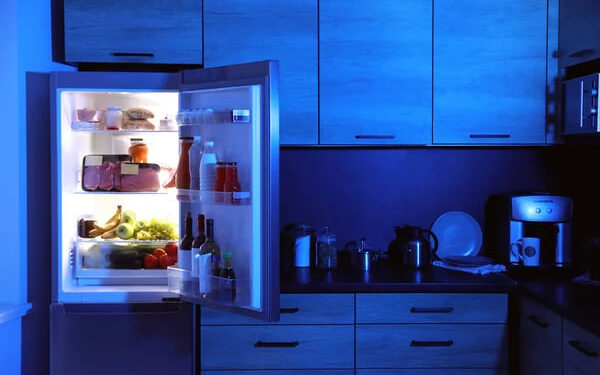 Їсти на ніч чи ні: прикарпатцям розповіли, у яких випадках пізні прийоми їжі можуть бути доречними