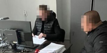 Збитків на 8,5 млн грн: на Львівщині командир ВЧ закупив ліжка за завищеними цінами