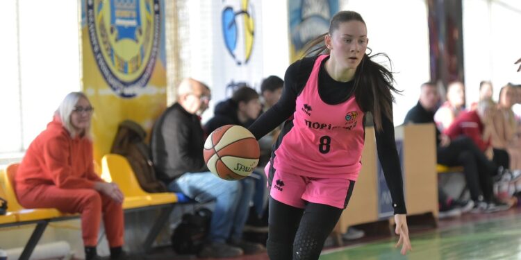 Жіноча Вища ліга: Козачка обіграла Інваспорт у Дніпрі – Федерація баскетболу України