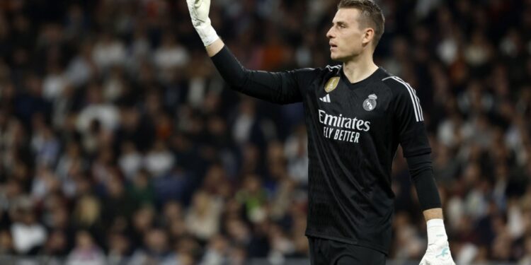 Андрей Лунин мог бы перейти в «Барселону», если бы его не обломали в Мадриде