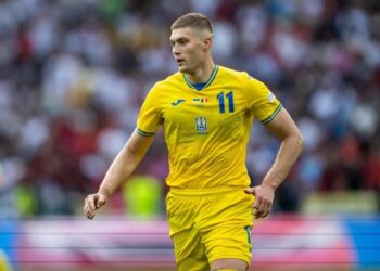 Артем Довбик может сыграть в ответном матче против Бельгии. Форвард участвовал в тренировке украинцев