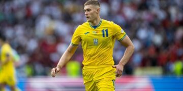 Артем Довбик может сыграть в ответном матче против Бельгии. Форвард участвовал в тренировке украинцев