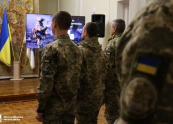 До Дня українського добровольця в Миколаєві відзначили військовослужбовців » Миколаївський Оглядач