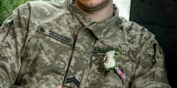 Дружина полеглого захисника Євгенія Галягіна просить підписати рівнян підписати петицію про присвоєння йому звання Героя України посмертно