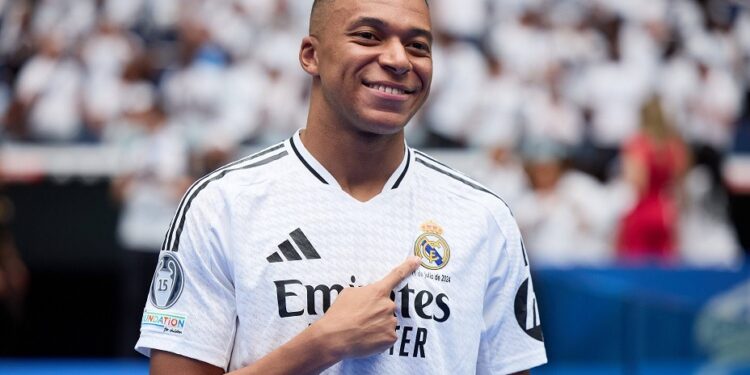 Дубль Мбаппе вывел «Реал Мадрид» на 1 место в Ла Лиге