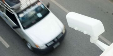 Камери фіксації швидкості: як водії обходять систему та що з цим робитимуть |  |