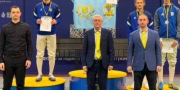 Миколаївські спортсмени призери та переможці молодіжного чемпіонату України з фехтування на рапірах » Миколаївський Оглядач