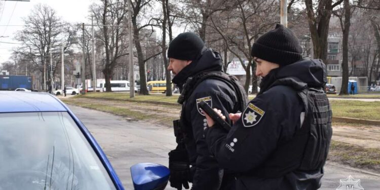 Непристебнутий ремінь безпеки: водіям нагадали про штрафи |  |