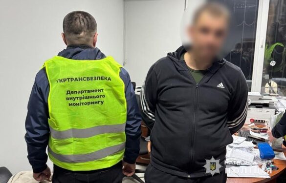 Перевізники сплачували від 2 до 12 тисяч: на корупційних схемах викрито старших інспекторів Укртрансбезпеки Черкаської та Одеської областей