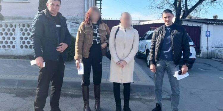 Поліцейські розшукали неповнолітню з Судилкова аж на Чернігівщині —Хмельнитчина