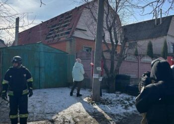 Російські безпілотники 1 березня атакували Запоріжжя –  вибуховою хвилею пошкодили будинки та авто | Новости Запорожья