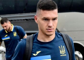 Сборная Украины столкнулась с проблемами. Игрок основы выбыл на долгий период