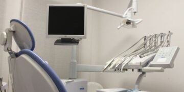 Смерть 7-річного хлопчика у стоматології: яке покарання світить лікарям