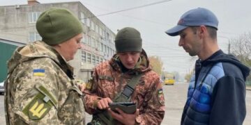 У Львові мобілізували чоловіка, який вдарив працівника ТЦК і намагався втекти
