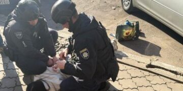 У Миколаєві поліція та СБУ попередили теракт, який мала вчинити студентка біля адмінбудівлі поліції » Миколаївський Оглядач