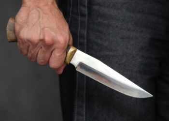 У Смілі чоловік зарізав свою співмешканку