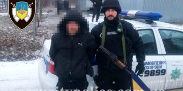 У Тальному чоловік напідпитку розбив вікно та пробрався у магазин