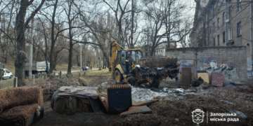 У Запоріжжі з Вознесенівського району вивезли 67 тон відходів | Новости Запорожья