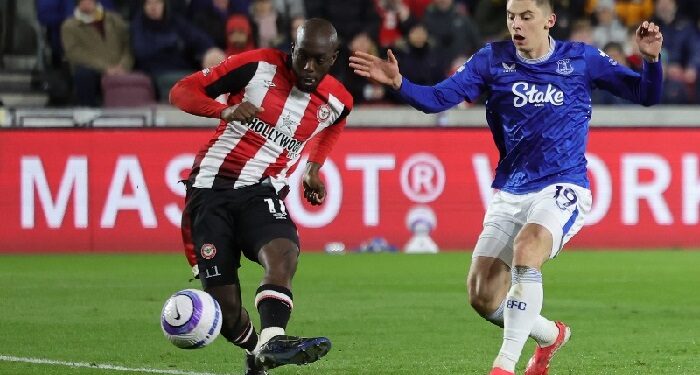 Украинское дерби в матче «Брентфорд» – «Эвертон» завершилось вничью