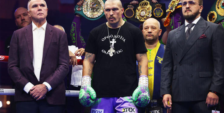 Усик признался, сколько еще проведет боев до завершения карьеры – Спорт ):Бокс