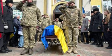 В Одесі попрощались із вбитим активістом Дем’яном Ганулом :: Інтент :: Суспільно-політичне видання:: Регіональна мережа якісної журналістики