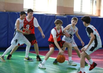 ВЮБЛ серед юнаків 2011 року: в Одесі пройшли матчі за 17-20 місця – Федерація баскетболу України