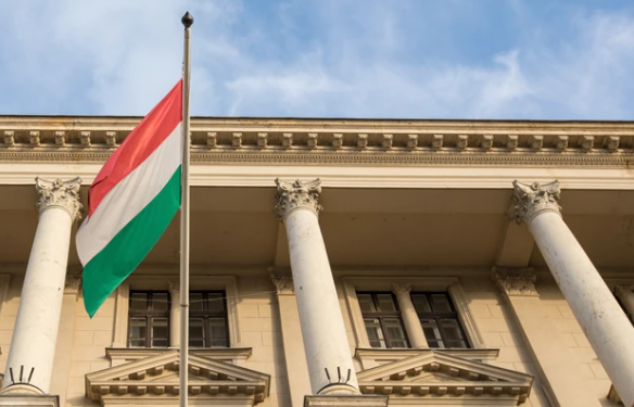 Євродепутати пропонують забрати в Угорщини право голосу — Politico