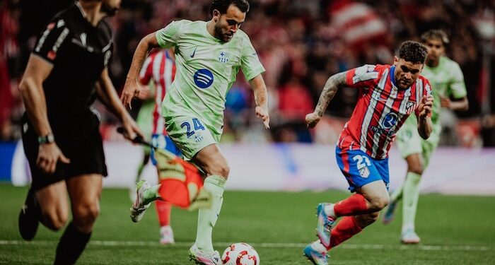 «Барселона» прошла в финал Кубка Испании, одолев «Атлетико»