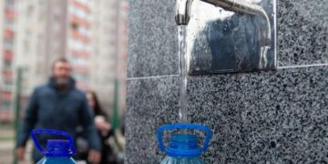 Бізнес на питній воді у Миколаєві: судитимуть ексдепутата зі спільниками :: Інтент :: Суспільно-політичне видання:: Регіональна мережа якісної журналістики