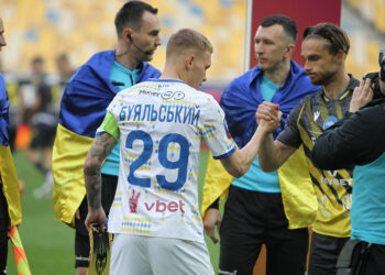 Для Віталія Буяльського матч Чемпіонату УПЛ з «Рухом» став 350-м у складі «Динамо»