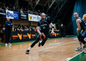 Дніпро впевнено переміг Говерлу та повів у серії плейоф Суперліги Favbet – Федерація баскетболу України