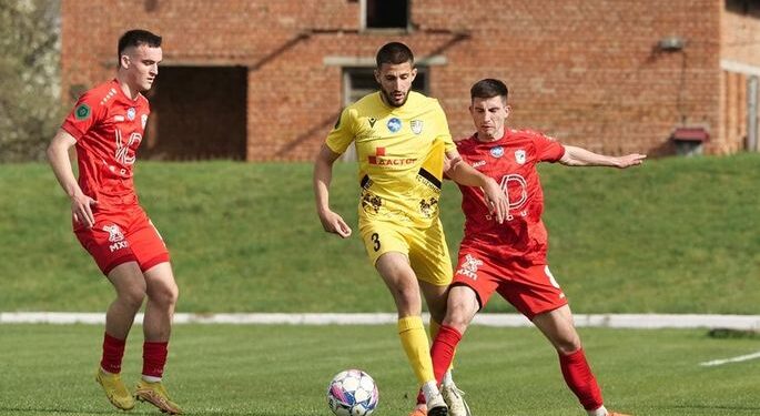 Друга ліга. Гра туру у Винниках, випробування для Тростянця
