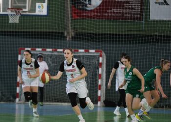 Франківськ-Прикарпаття вдома обіграв ІнтерХім у матчі фінальної серії Суперліги: фотогалерея – Федерація баскетболу України