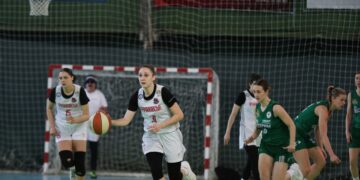 Франківськ-Прикарпаття вдома обіграв ІнтерХім у матчі фінальної серії Суперліги: фотогалерея – Федерація баскетболу України