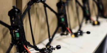 Громада Миколаєва передала дрони бойовим спецпідрозділам поліції обласного главку » Миколаївський Оглядач