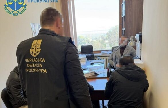 Інспектори рибоохоронного патруля разом зі спільником незаконно виловили рибу на Черкащині на майже півмільйона гривень