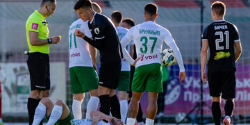 «Карпати» у дуже багатому на події матчі проти «Оболоні» вирвали бойову нічию у Києві