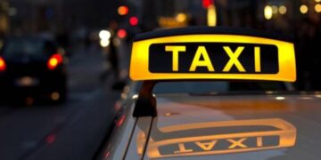 Кнопка «SOS» врятувала таксиста: у Нетішині вночі пасажир напав на водія —Хмельнитчина